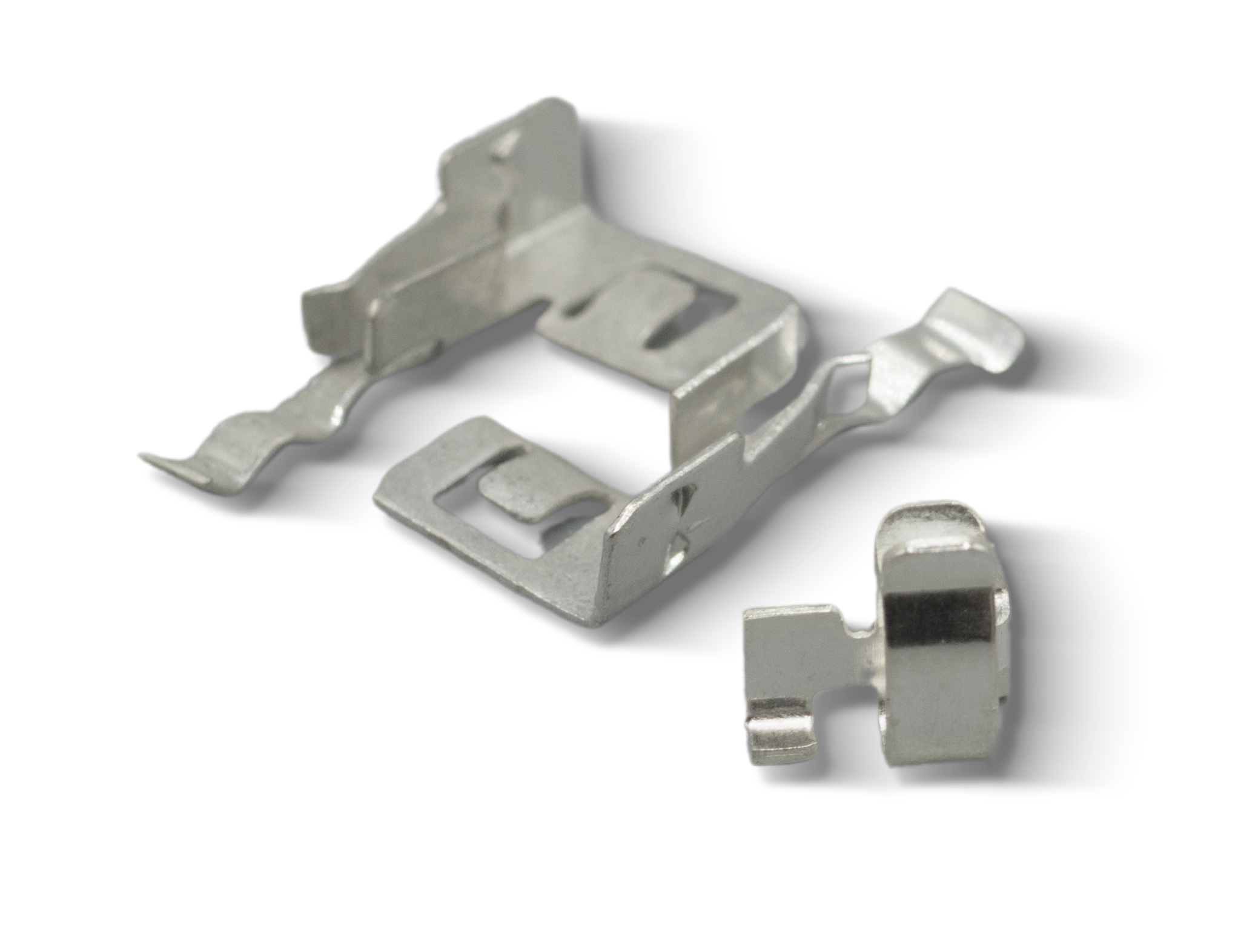 Verzinnte Stecker und Kontakte für die Elektroindustrie Verzinnte Stecker und Kontakte für die Elektroindustrie